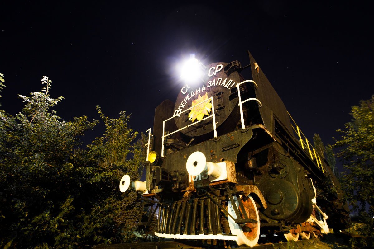 Монумент «Паровоз, дошедший до Берлина»