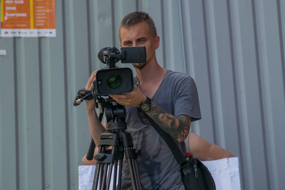 Некоторые лица революции уже давно всем знакомы