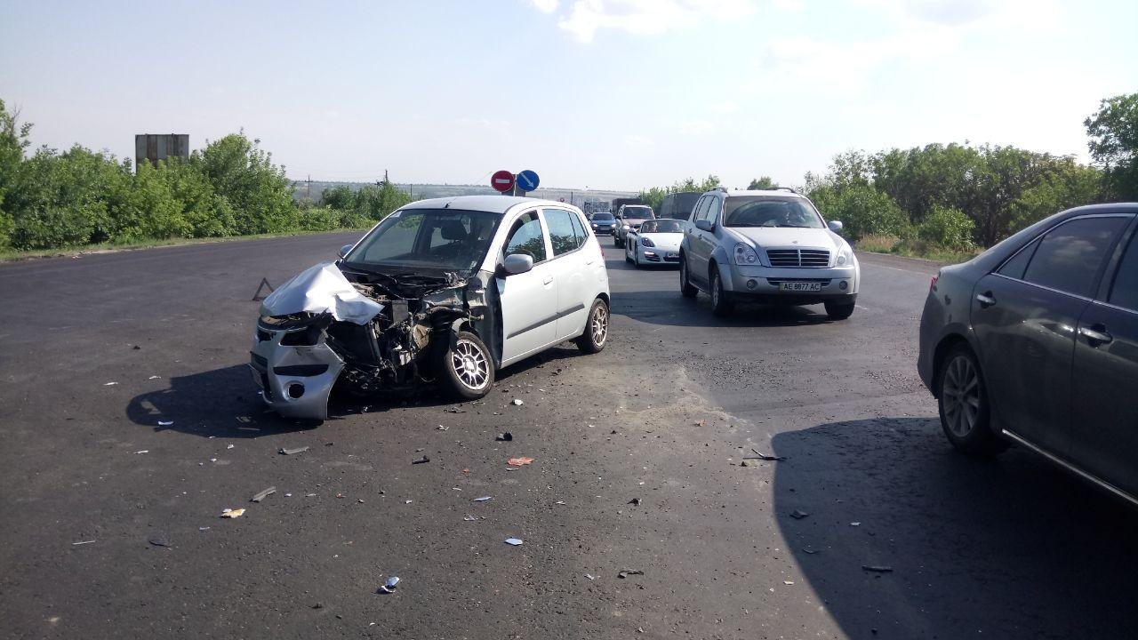 В инциденте пострадала водитель легкового автомобиля В инциденте пострадала водитель легкового автомобиля