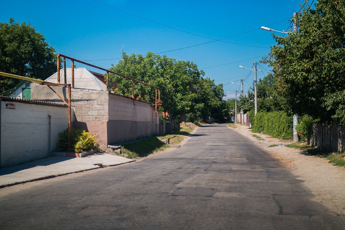 Можно увидеть следы коммунальщиков