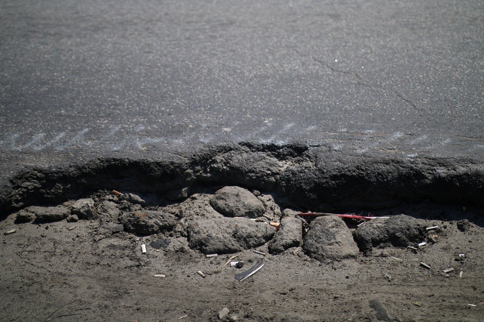 Разогнавшись по улице, следует соблюдать бдительность Разогнавшись по улице, следует соблюдать бдительность