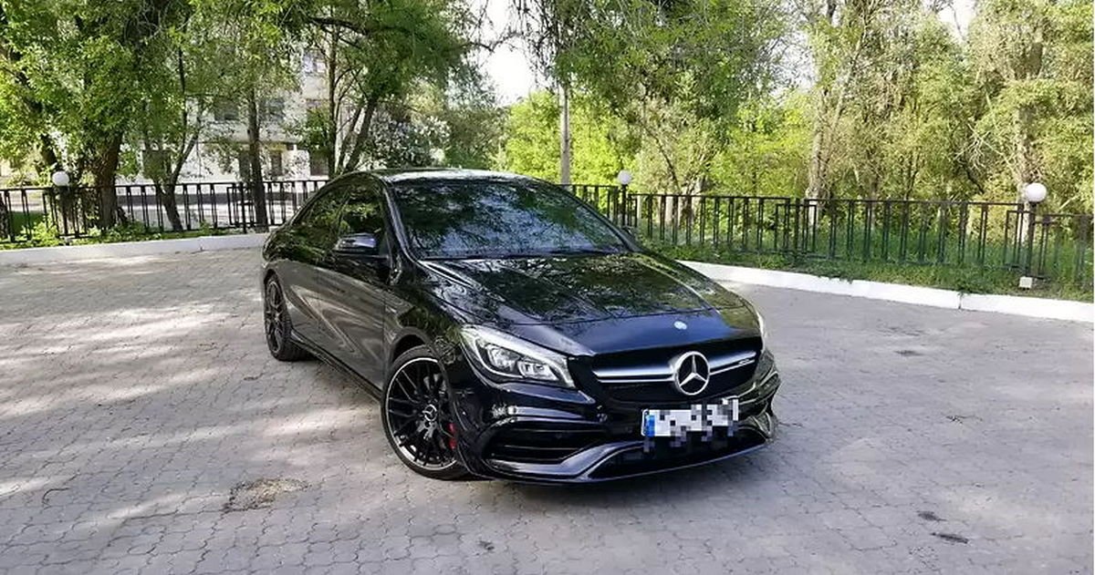 В Днепре можно купить подержанный Mercedes спорт класса