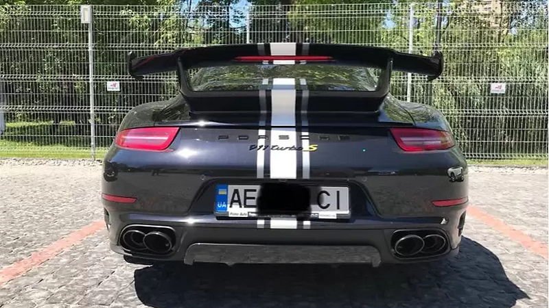 Автомобиль для настоящих ценителей скорости