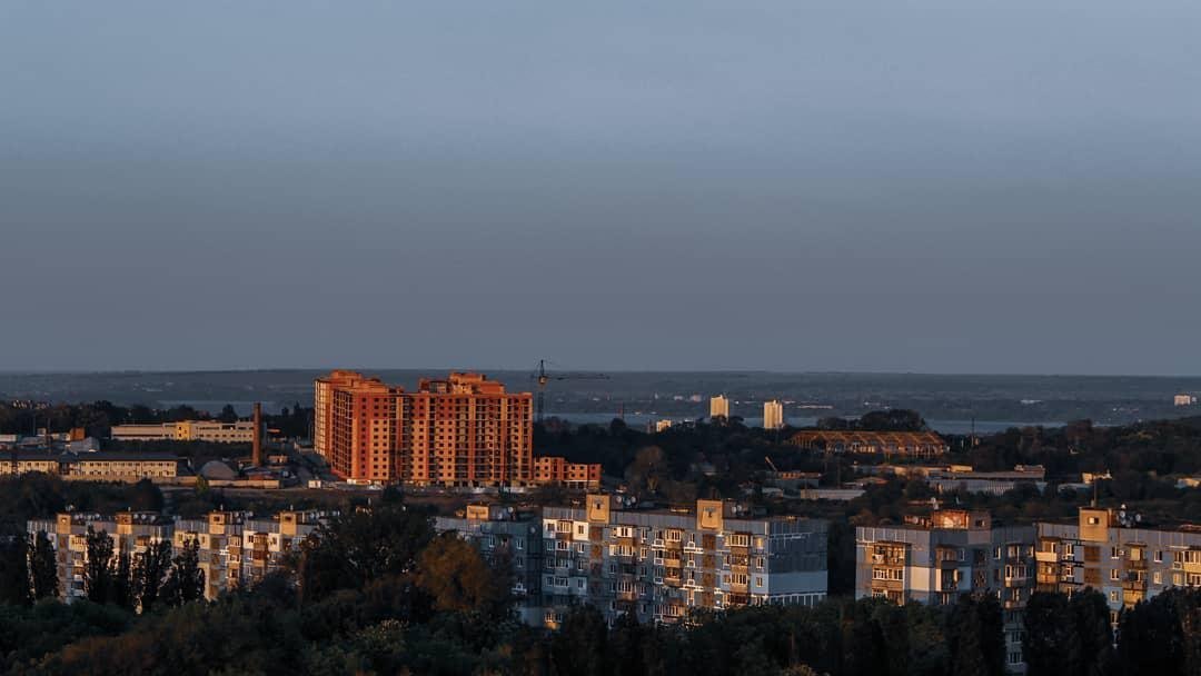 Под пасмурным небом. Фото: startedfromthednepr