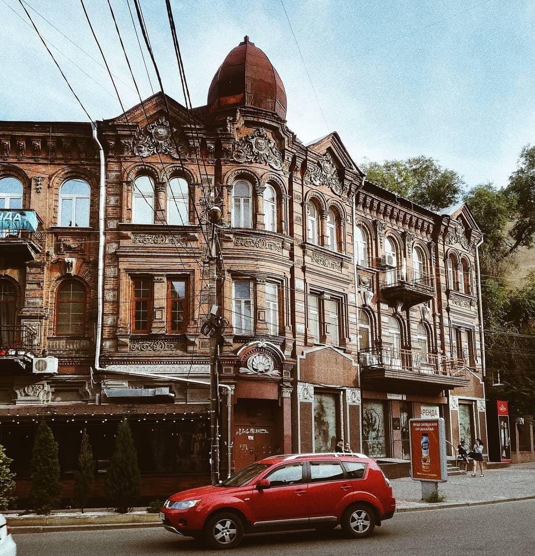 В красках города. Фото: vlad.yatsenkoo