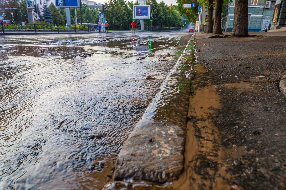 Ручей бил достаточно импульсивно 