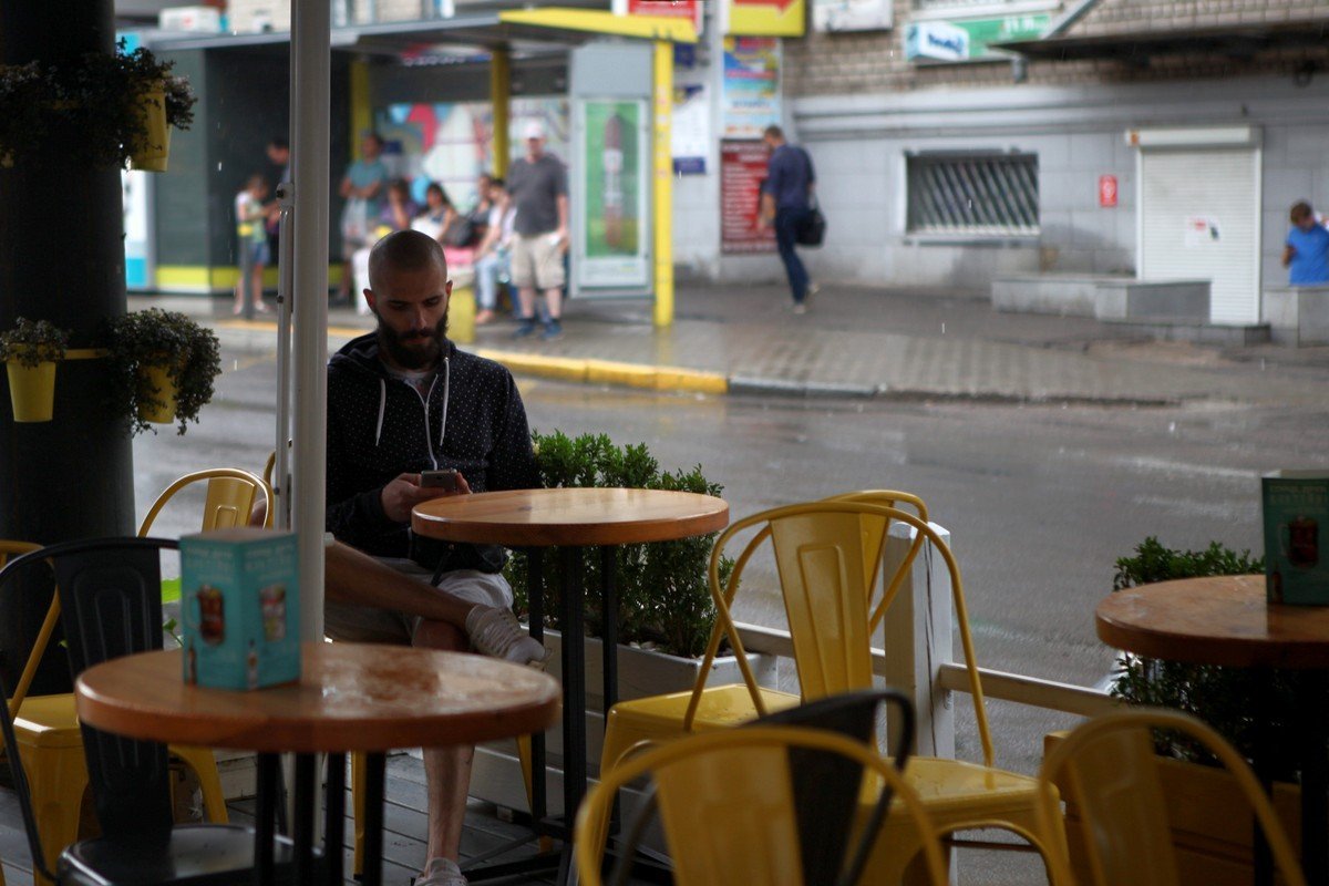 В такую погоду грех не выпить кофе