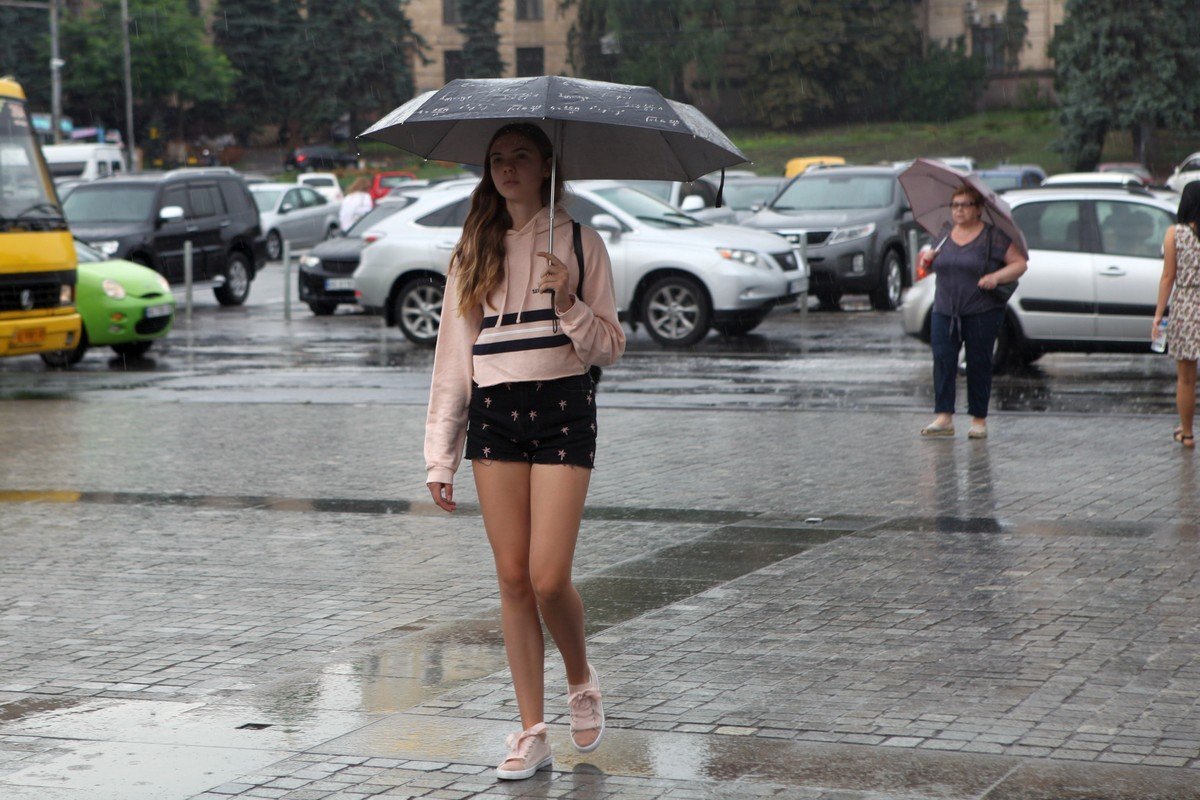 Люблю дождь, в нем можно спрятать (ну вы поняли)