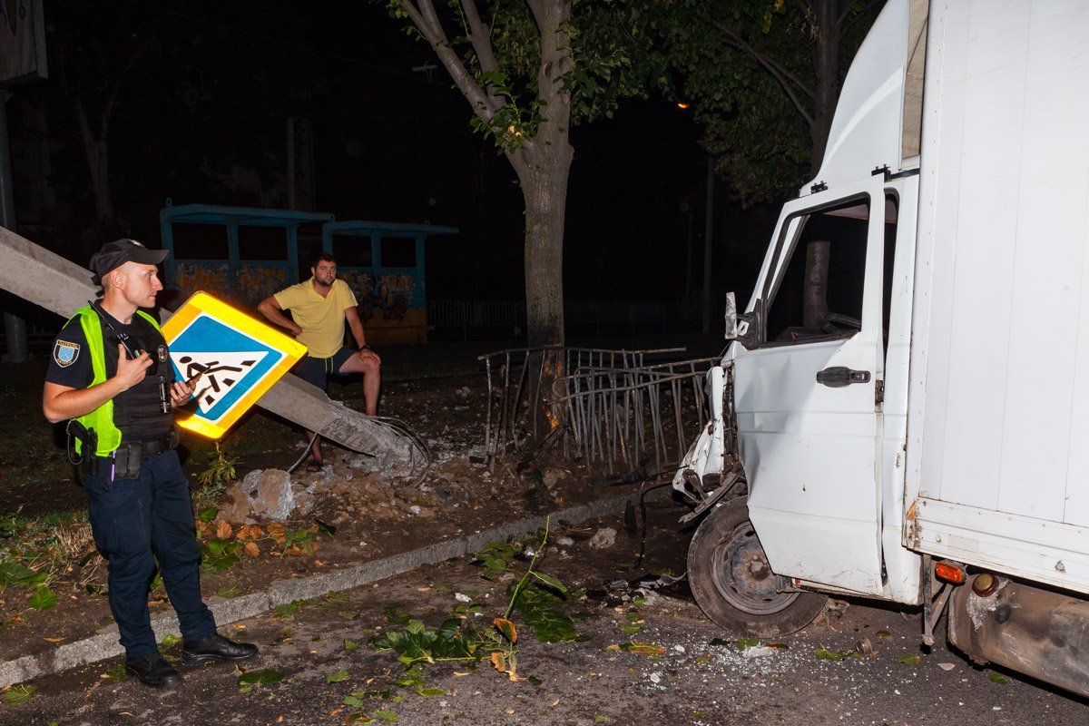 На месте работала патрульная полиция На месте работала патрульная полиция