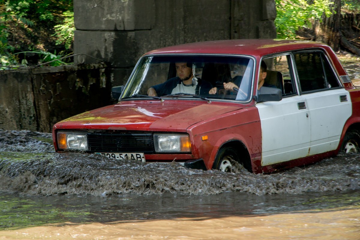 Твое лицо, когда только помыл машину и тут...