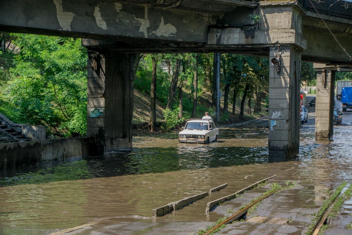 С ветерком по без... волнам?