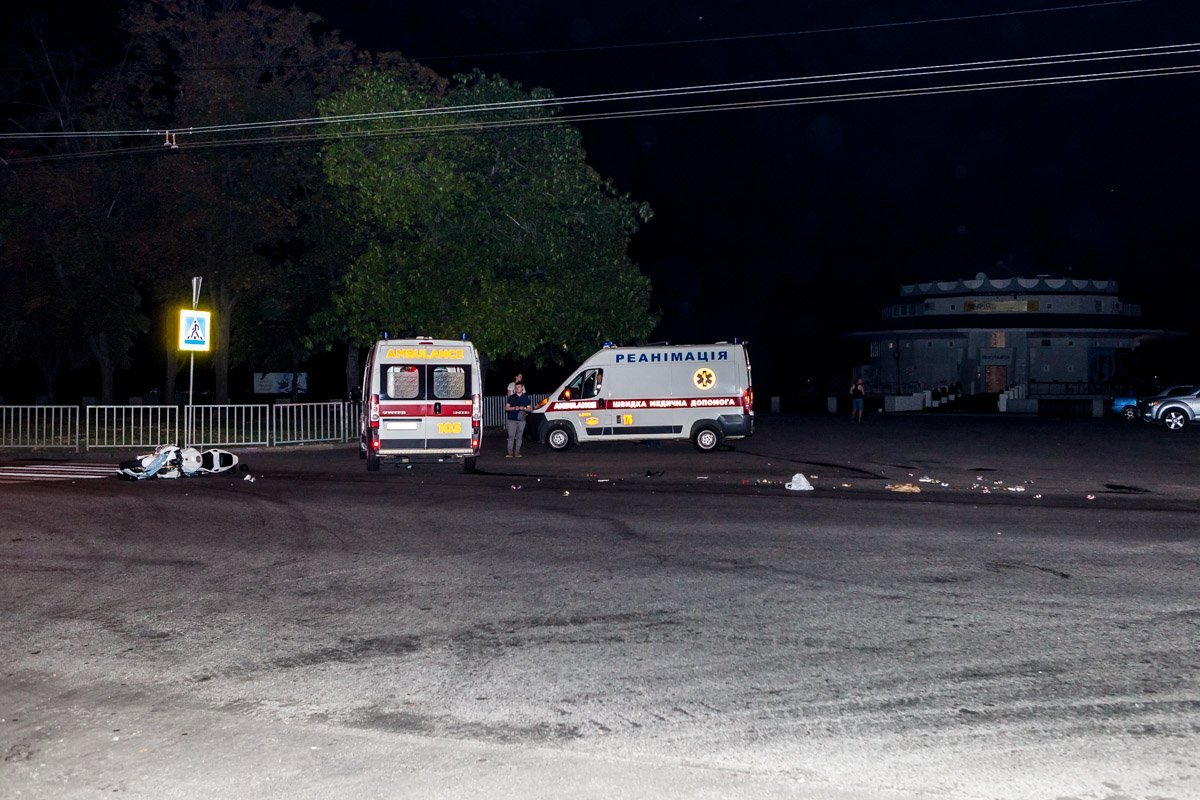 Водитель мотоцикла Honda сбил мужчину