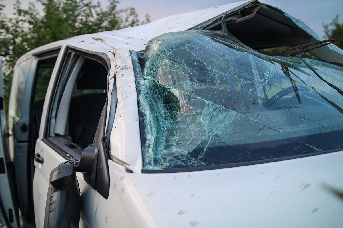 Из окна выпала теща водителя