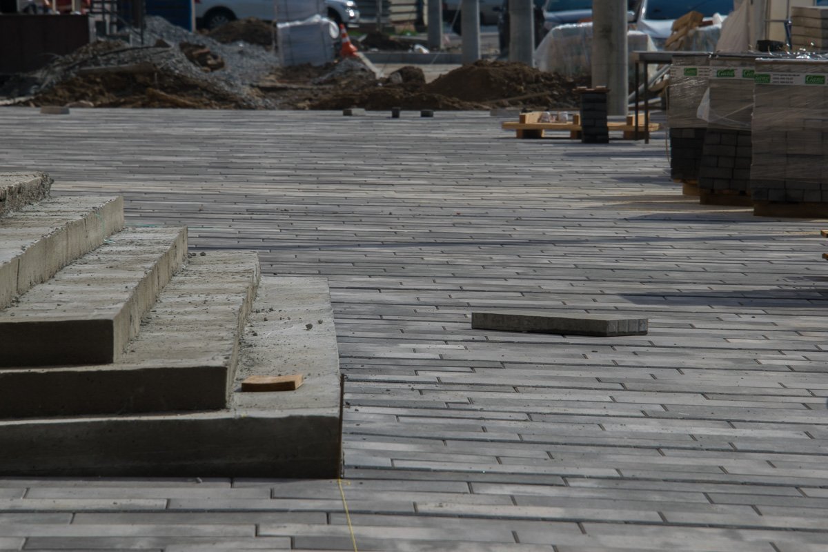 Тротуар выложат плиткой одного из лучших производителей в Украине Тротуар выложат плиткой одного из лучших производителей в Украине