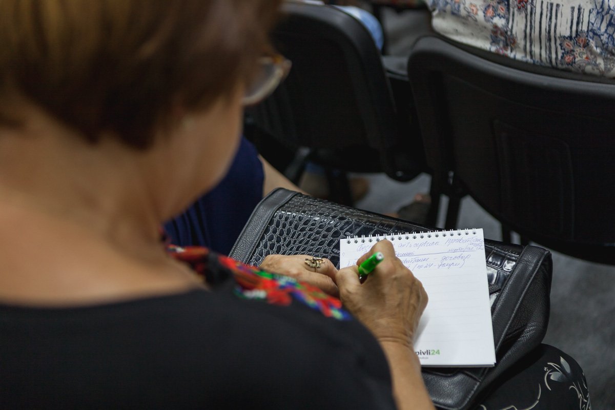 Представители ПриватБанка рассказали, как максимально просто решать все финансовые вопросы Представители ПриватБанка рассказали, как максимально просто решать все финансовые вопросы