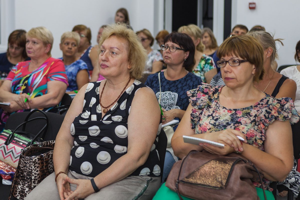 Председателю правления необходимо быть универсальным солдатом и разбираться во всем Председателю правления необходимо быть универсальным солдатом и разбираться во всем