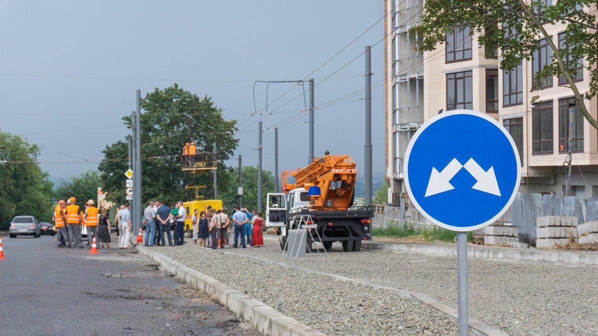 Работы, связанные с запуском нового троллейбуса, обошлись городу в 33 миллиона гривен