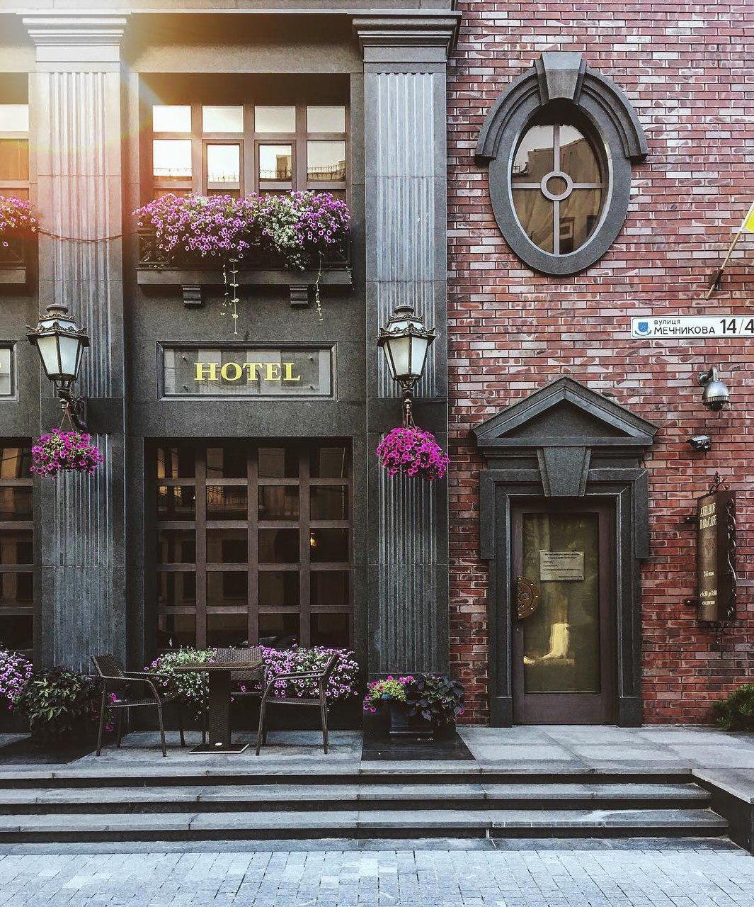 Улица Мечникова. Фото: molodchuk Улица Мечникова. Фото: molodchuk