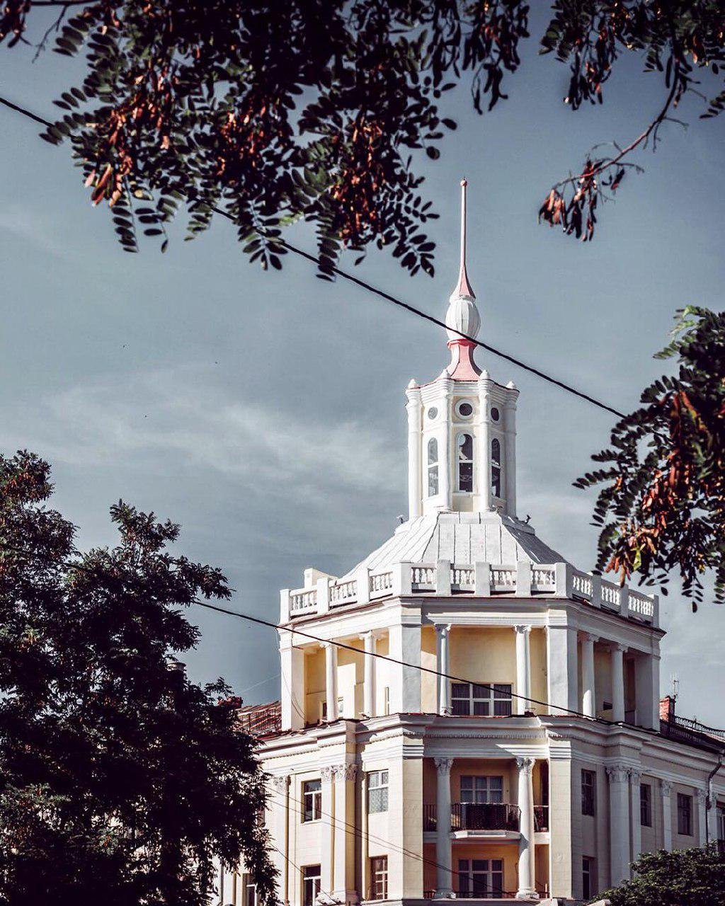 Здание архитектуры. Фото: artem_lazarev_life Здание архитектуры. Фото: artem_lazarev_life