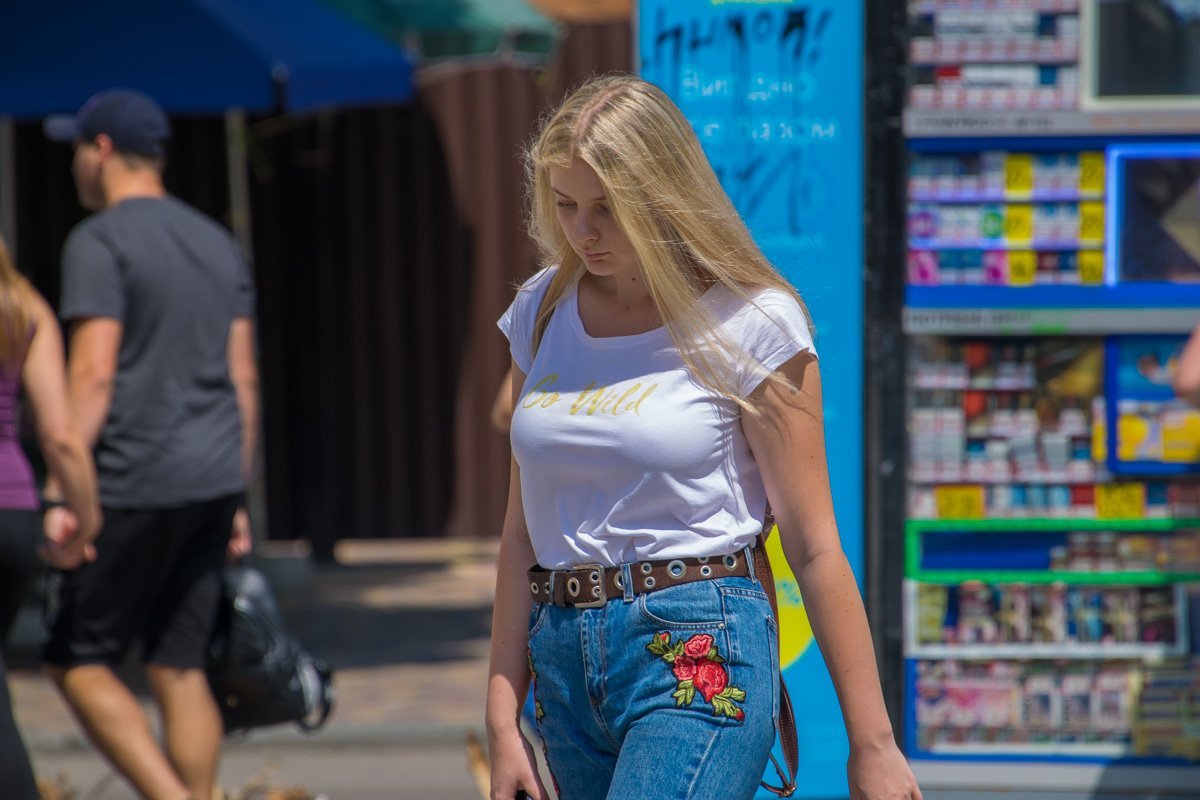 Красиво получаться на фотках, не позируя - это черная магия