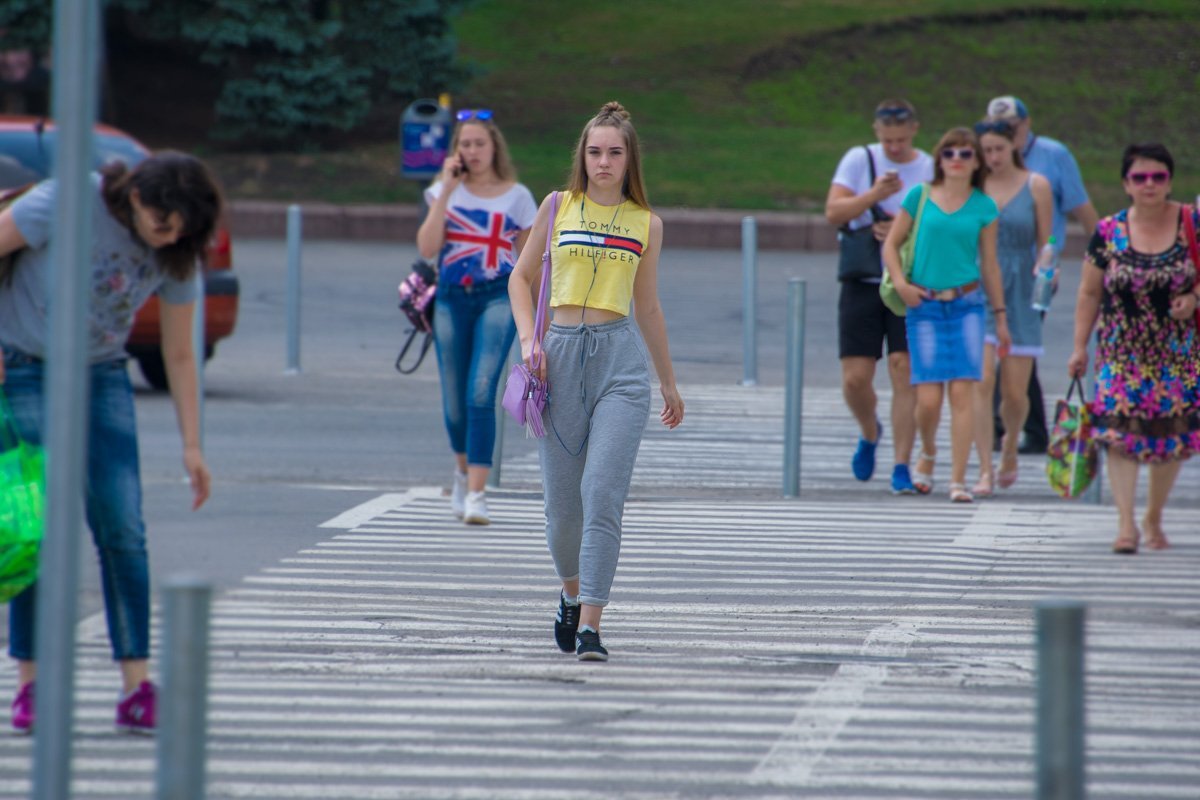 А я такая иду, а волосы такие назад