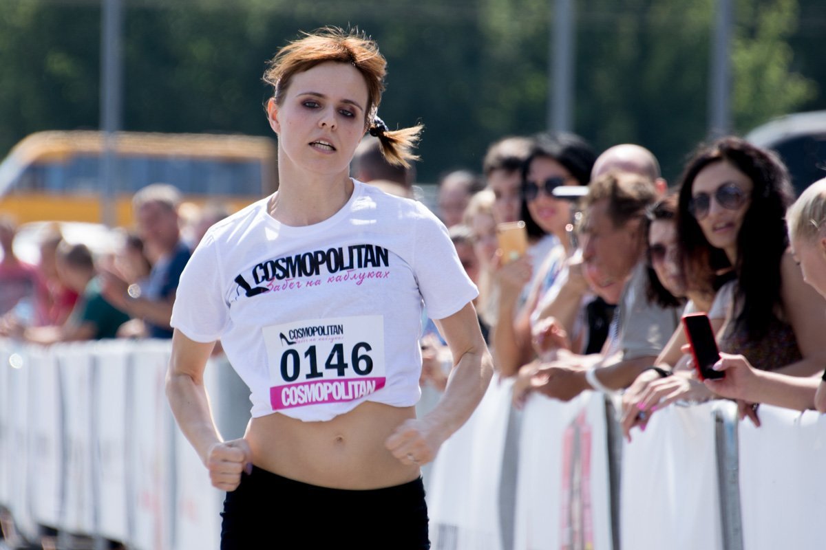 На фоне всех девчонок, явно выделялась основная претендентка на победу На фоне всех девчонок, явно выделялась основная претендентка на победу