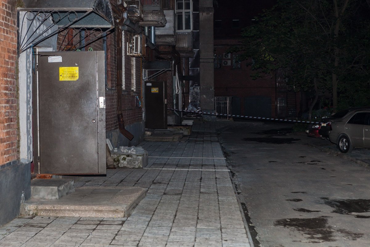 В опасном находится три подъезда В опасном находится три подъезда