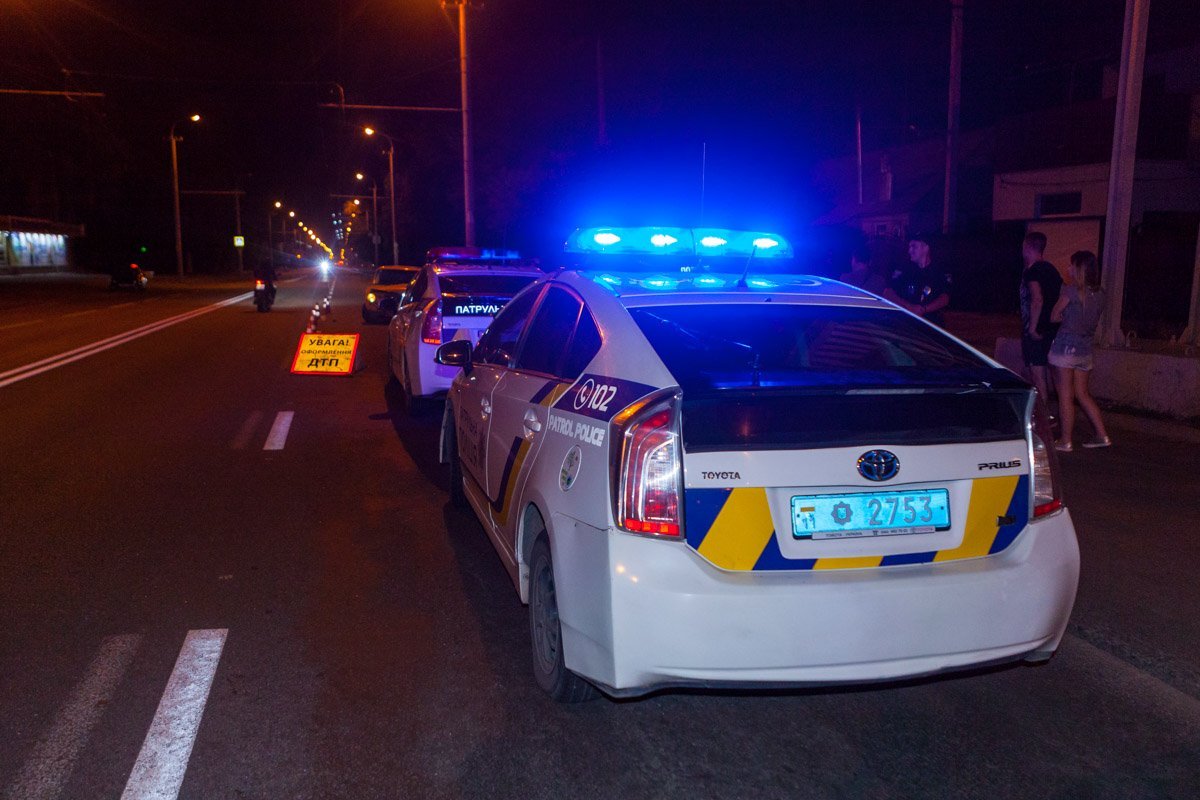 На месте работала патрульная полиция и следственно-оперативная группа