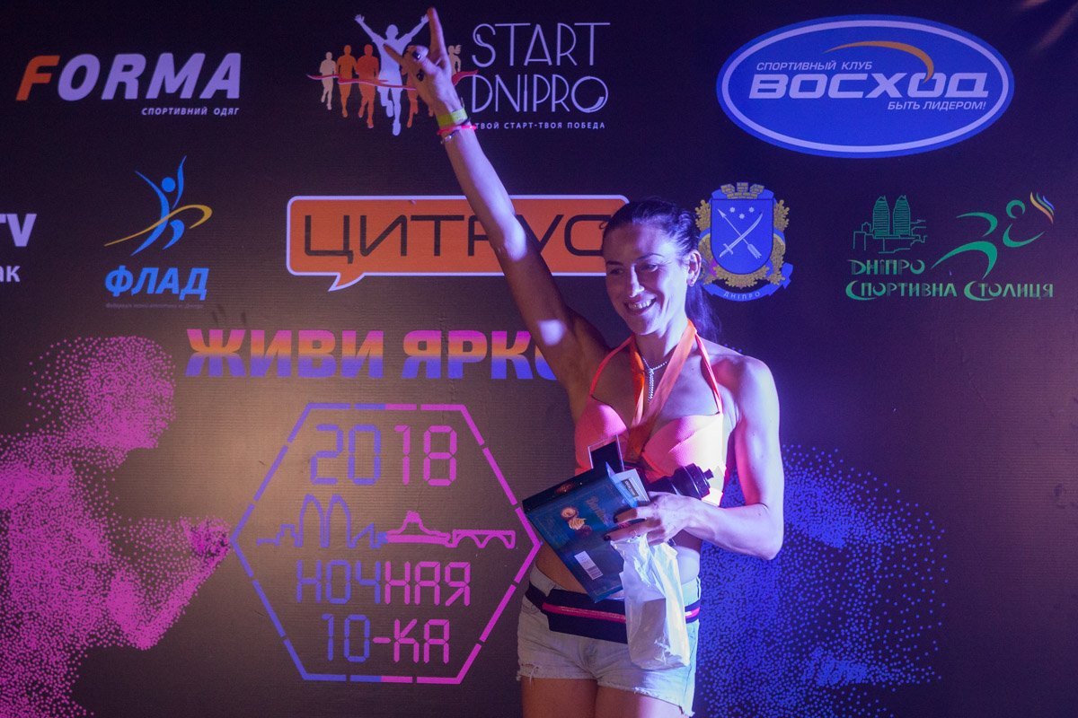 Призеры получили памятные награды от спонсоров