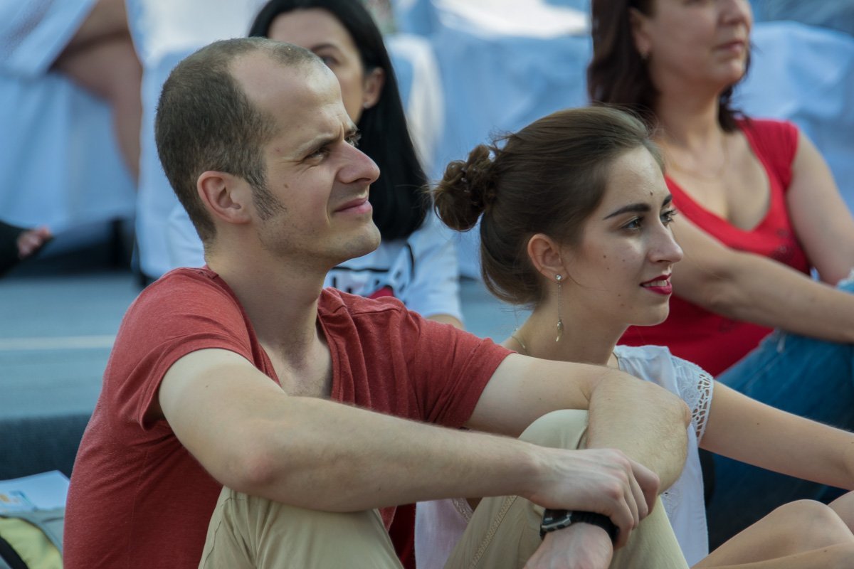 Это подготовленная песня или импровизация?