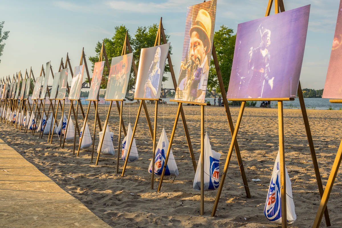 Здесь было на что посмотреть и помимо джаза