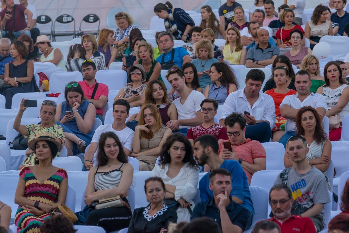 Многие приобщались к джазу впервые