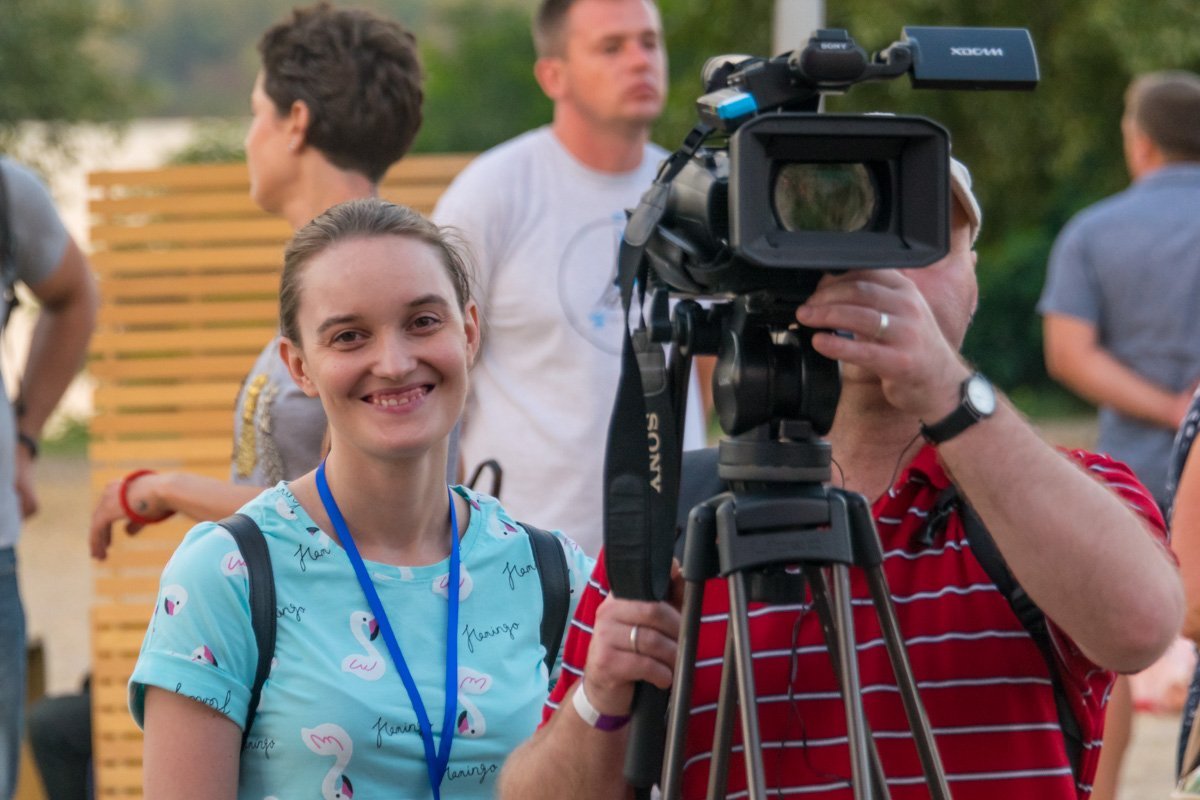 И поднимает настроение