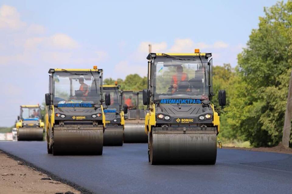 В этом году трассу обещают отремонтировать полностью В этом году трассу обещают отремонтировать полностью