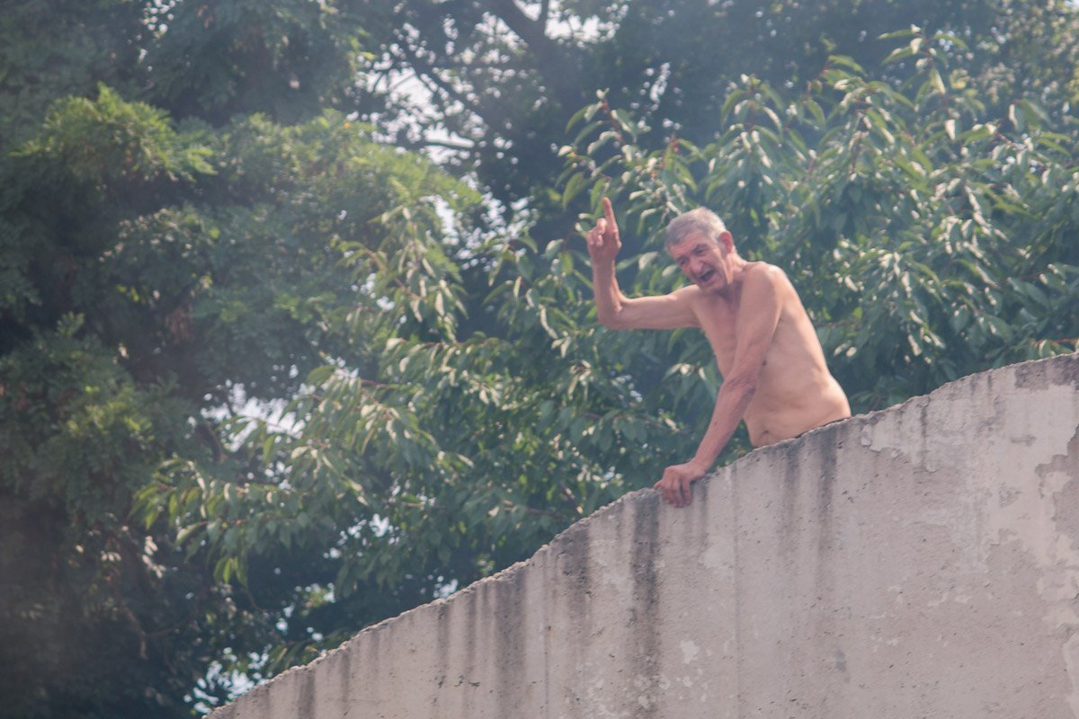 Поэтому все знали как его правильно тушить