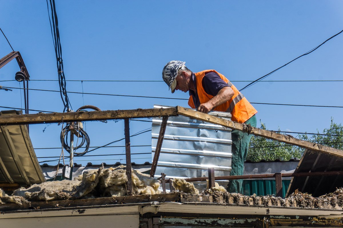 Коммунальщики особо не осторожничали с имуществом Коммунальщики особо не осторожничали с имуществом