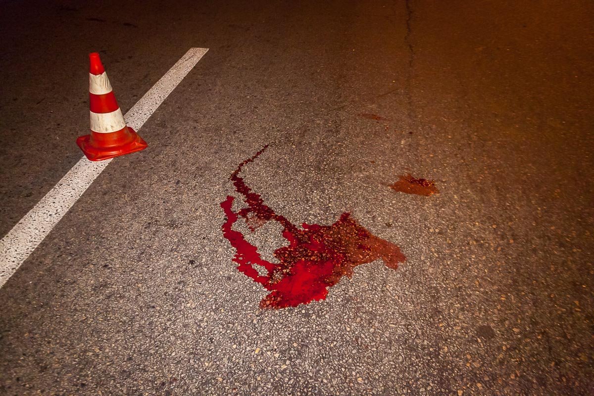 Мужчина переходил дорогу в нескольких метрах от пешеходного перехода