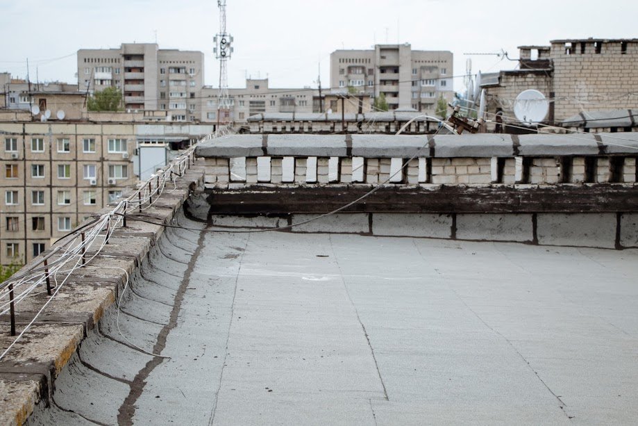 В этом году капитальный ремонт кровель запланирован в 95 жилых домах