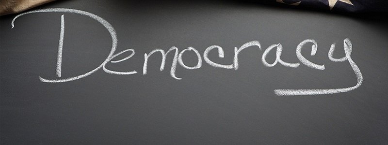 Права человека, демократия и помощь: в Днепре появилась общественная организация "Оперативні новини"
