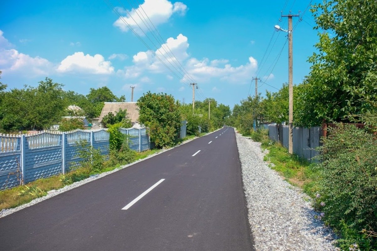 В 2018 году Днепропетровская облгосадминистрация отремонтирует почти 130 коммунальных дорог В 2018 году Днепропетровская облгосадминистрация отремонтирует почти 130 коммунальных дорог