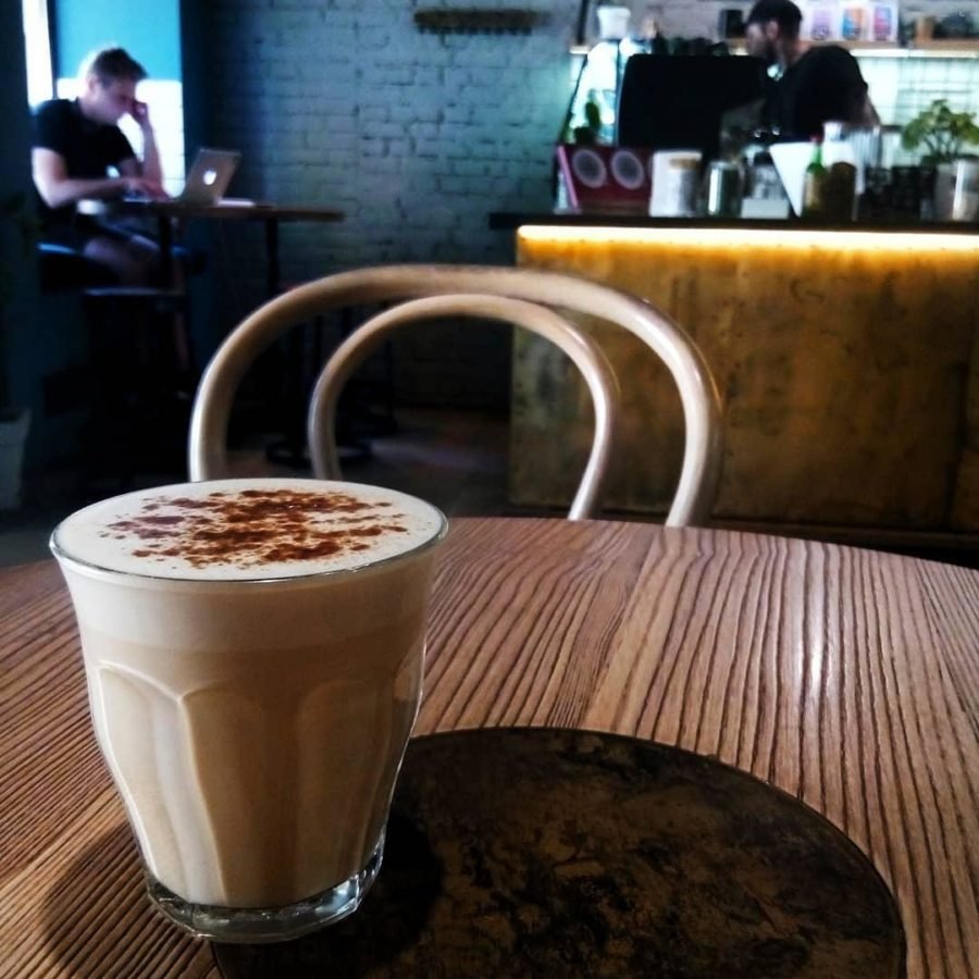 Object Coffee - стильное, хипстерское заведение на Шевченка, 36, где вас угостят не только отменным кофе, но и авторскими десертами