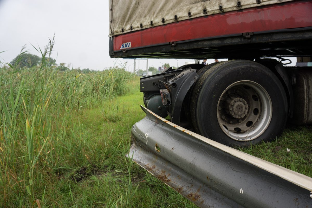 В деталях ДТП будет разбираться патрульная полиция