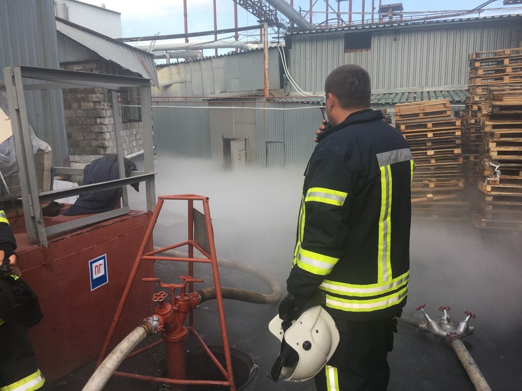 Ликвидировали возгорания уже в 16:34 Ликвидировали возгорания уже в 16:34