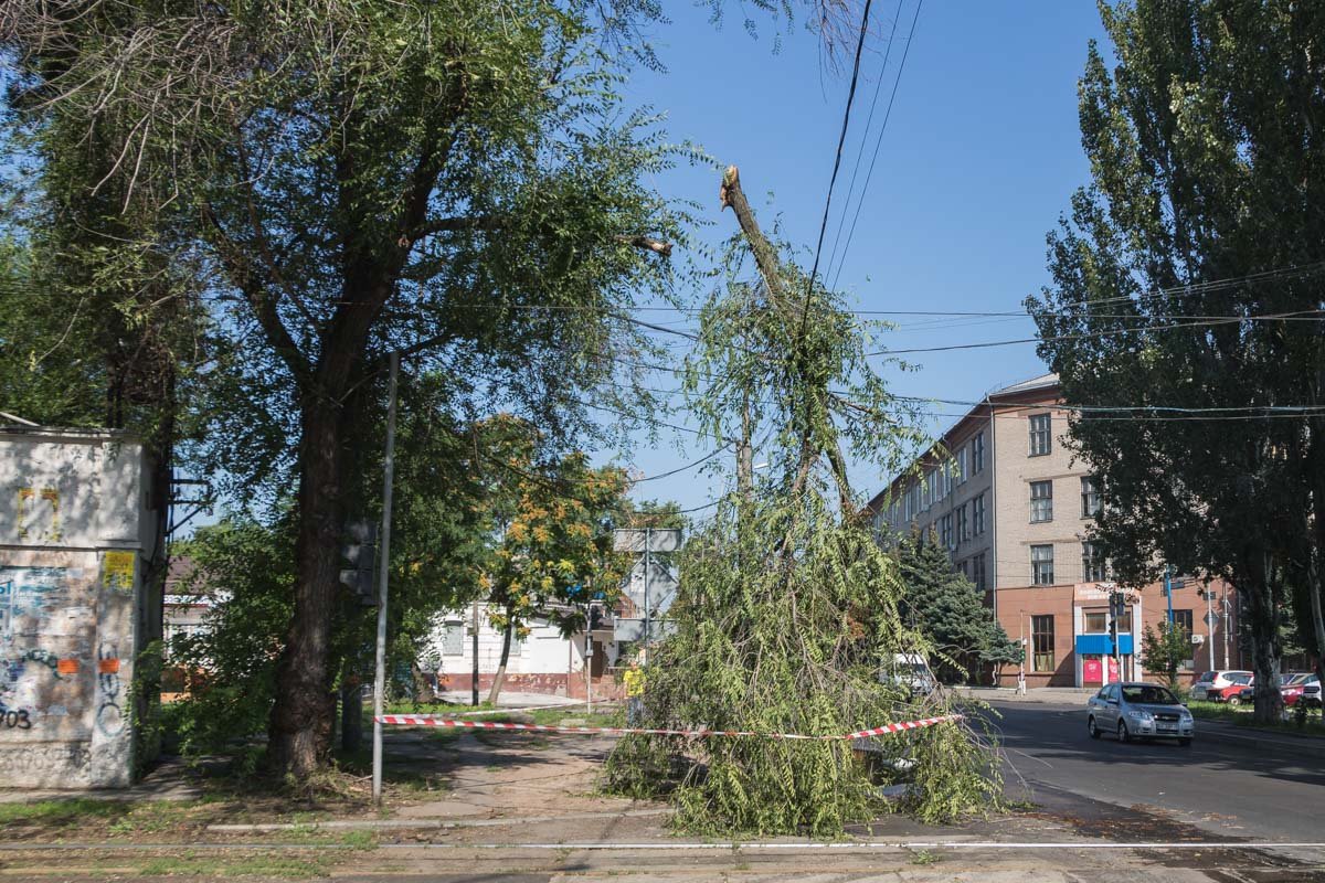 Просим водителей быть внимательными на данном участке дороги
