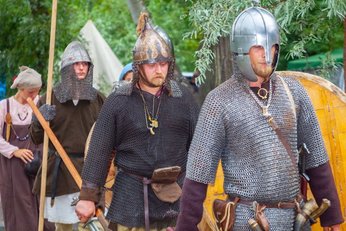 Ступили на землю язычников для переговоров Ступили на землю язычников для переговоров