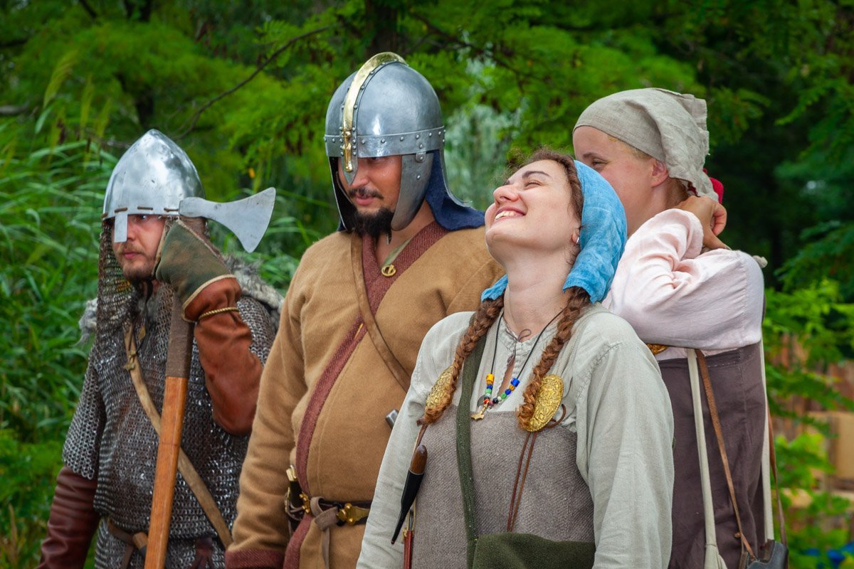 Команда актеров подарила зрителям незабываемые эмоции Команда актеров подарила зрителям незабываемые эмоции