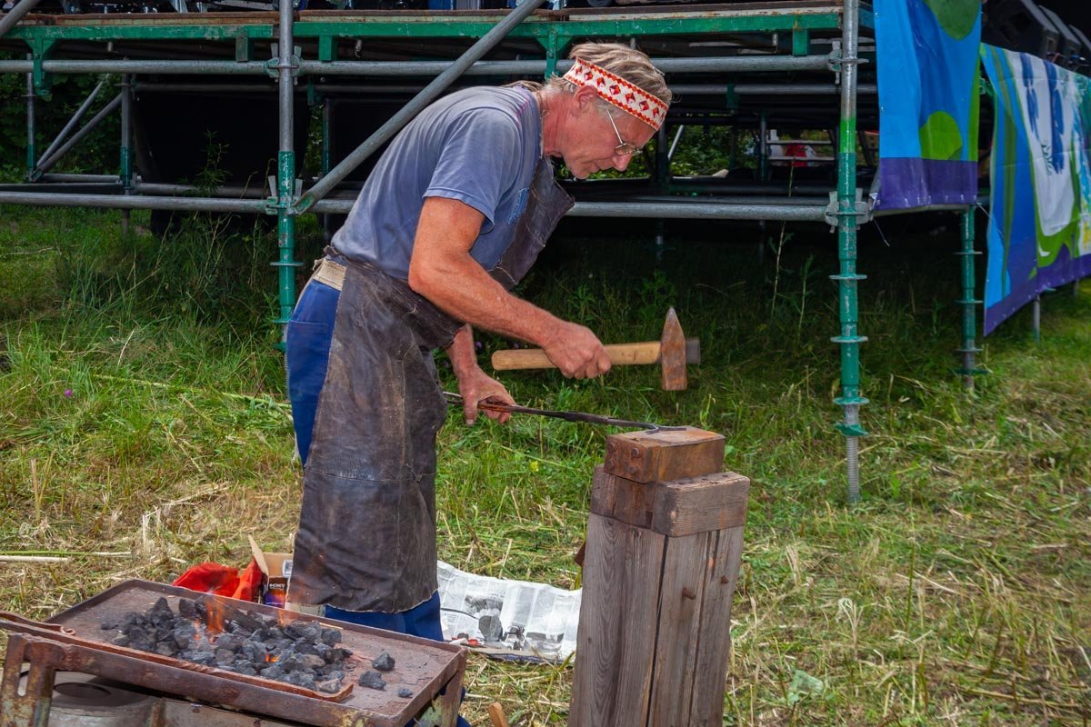 Наблюдать не менее интереснее, чем делать самому Наблюдать не менее интереснее, чем делать самому