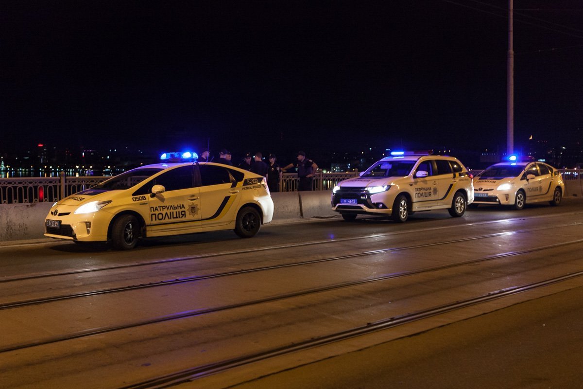 Мужчину заметили автомобилисты Мужчину заметили автомобилисты