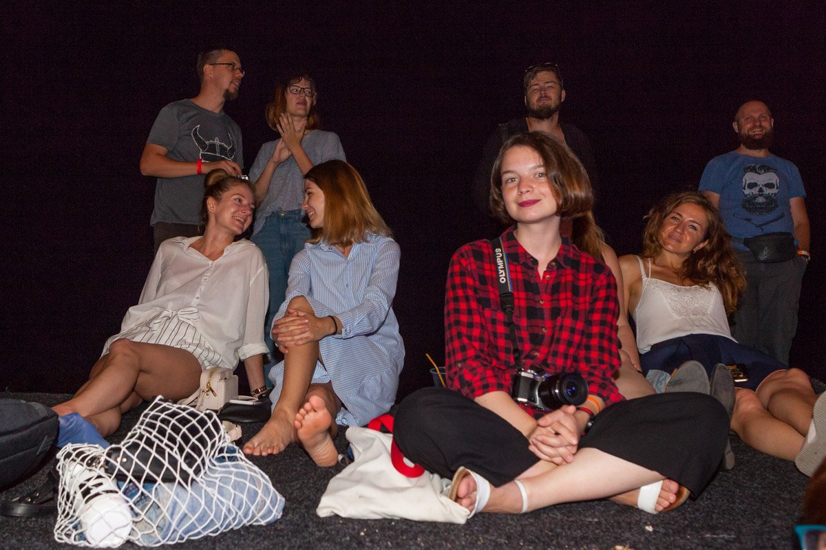 Насладиться творчеством музыкантов пришло около пятидесяти человек Насладиться творчеством музыкантов пришло около пятидесяти человек