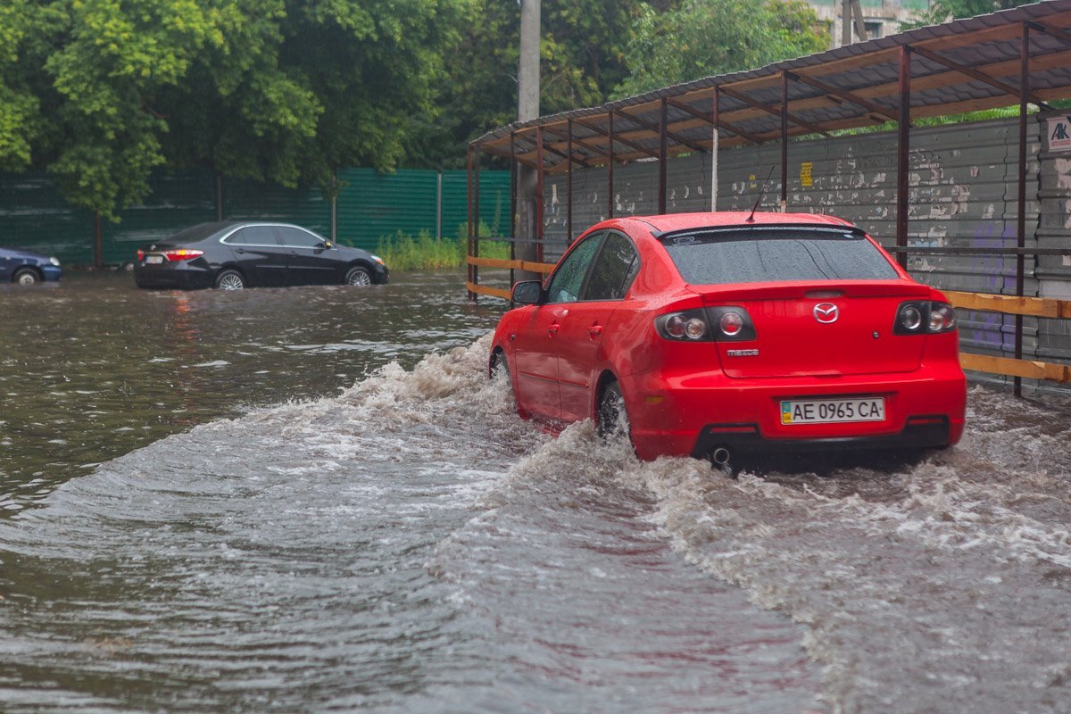 Жители Днепра спасались, как могли Жители Днепра спасались, как могли